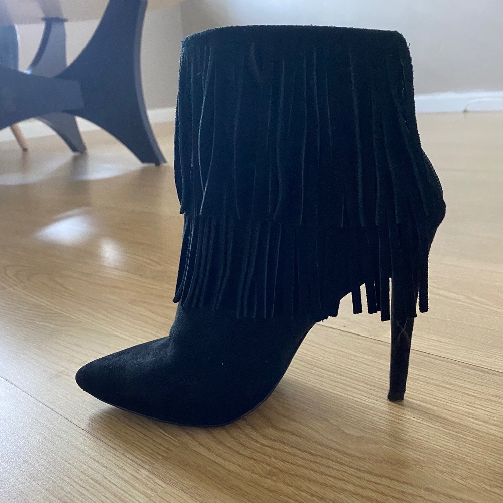 Black fringe booties